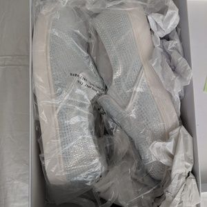 Steve Madden Slip Ons